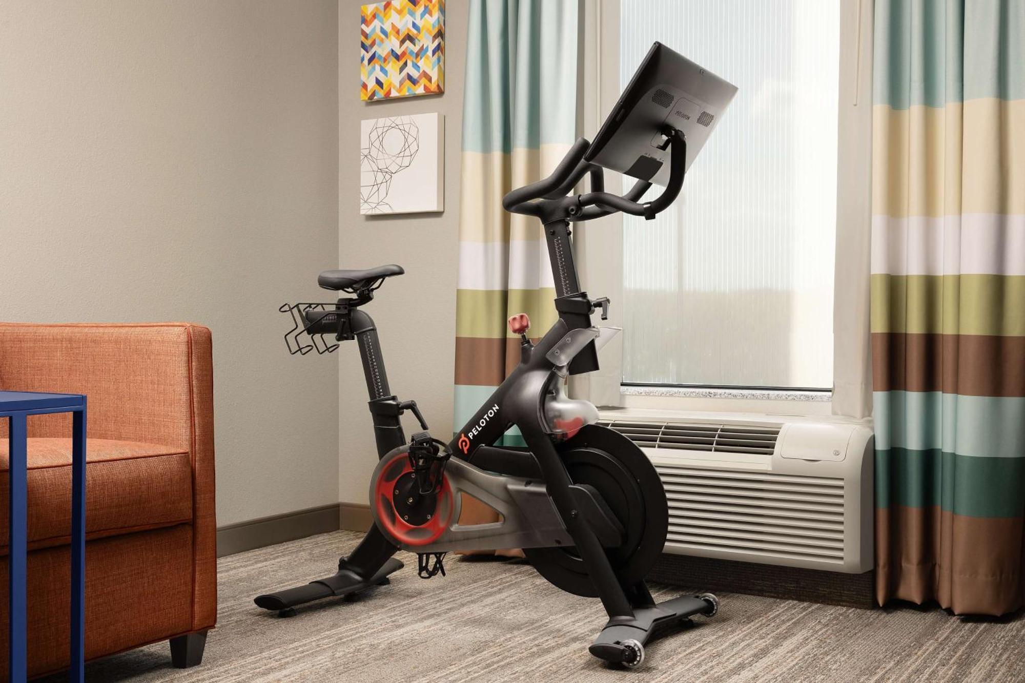 Hampton Inn & Suites Huntsville Research Park Area Екстер'єр фото