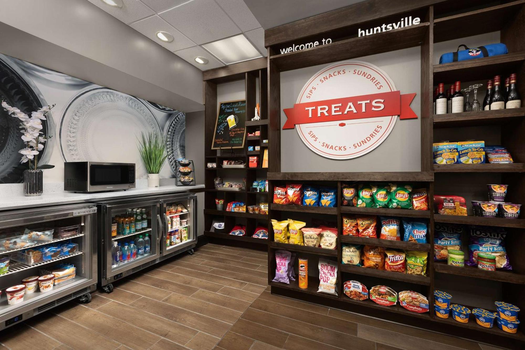 Hampton Inn & Suites Huntsville Research Park Area Екстер'єр фото